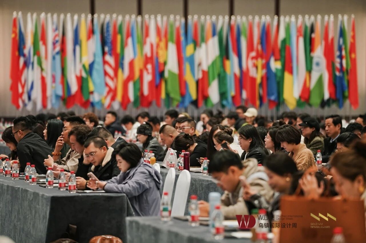 東方設(shè)計(jì)，全球表達(dá)：烏鎮(zhèn)國(guó)際設(shè)計(jì)周兩年躋身全球頂尖設(shè)計(jì)展